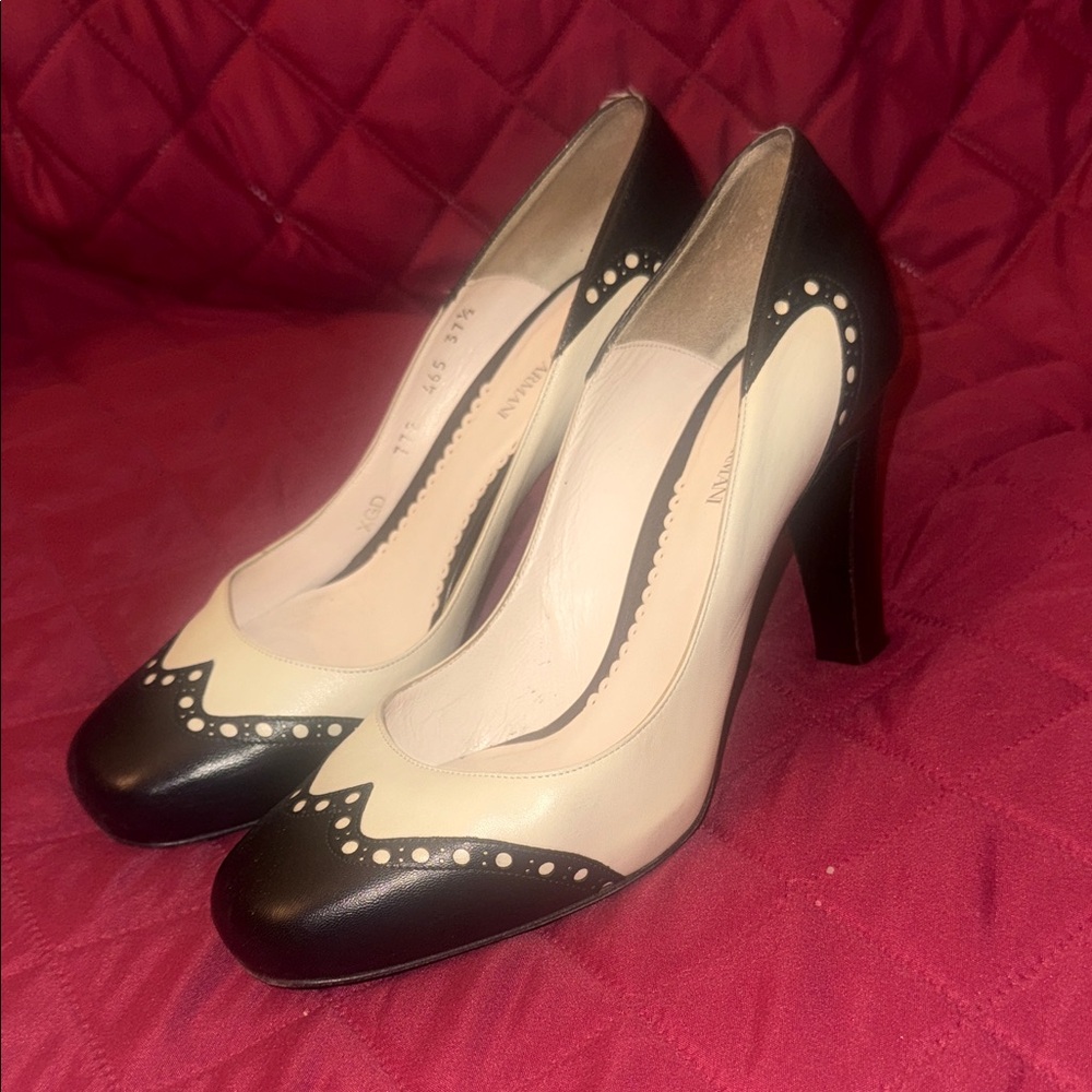Giorgio Armani Elegant Black and White Women's Heels size 37.5/7.5